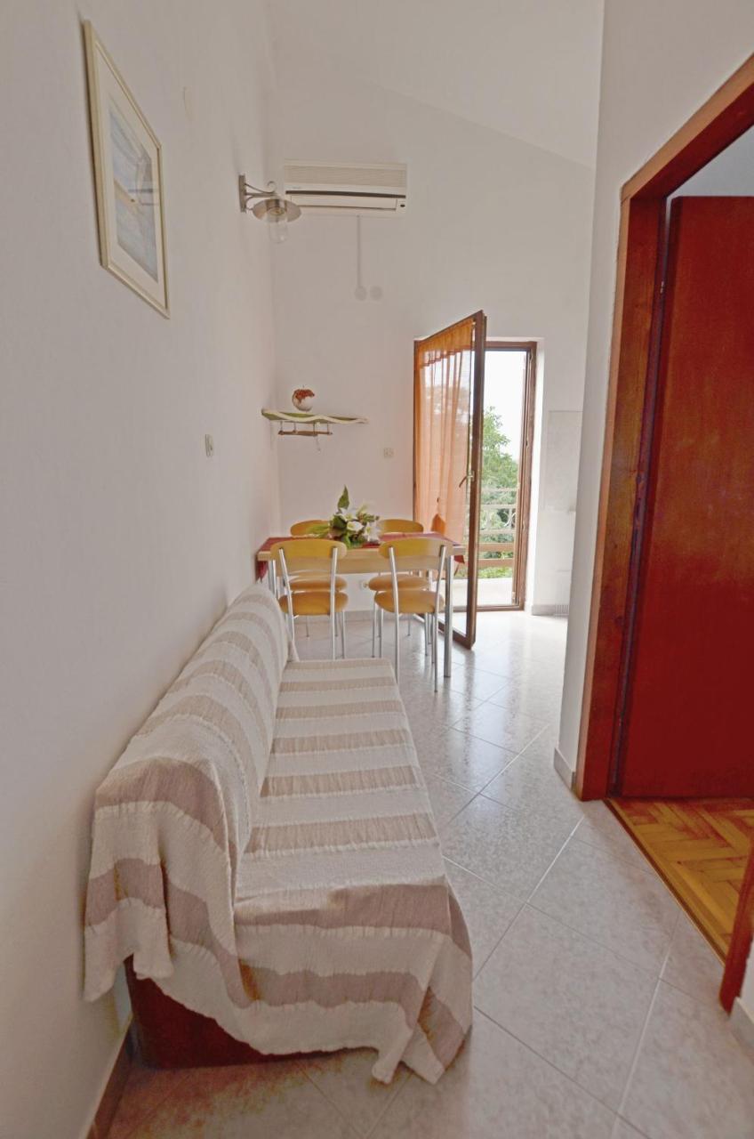 Apartments Josip Pavicini Luaran gambar